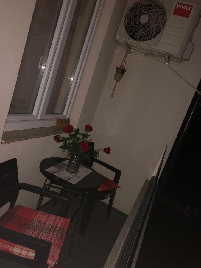 Apartman Sims Bijeljina Exterior foto